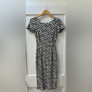 S Trafaluc Zara Vintage Fitted Midi Dress